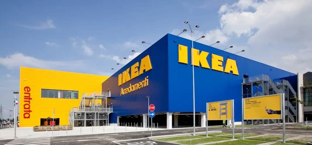 Ile kosztuje transport mebli z IKEA? Sprawdź ceny dostawy i opcje