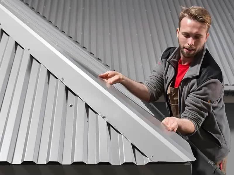 Blacha trapezowa na dach – wybierz najlepszy materiał i zaoszczędź